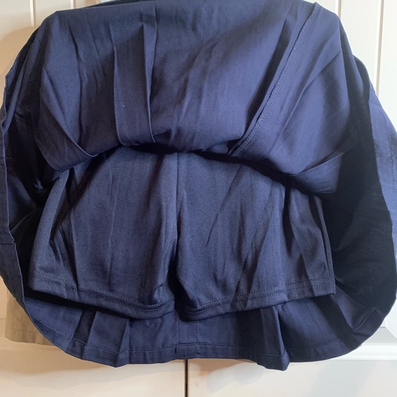 Girls Uniform - Picture 6 of 6